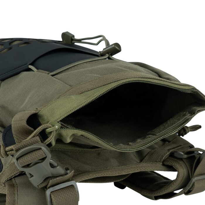 101inc Tactical Hydration rugzak + 2L drinkzak / camelbag