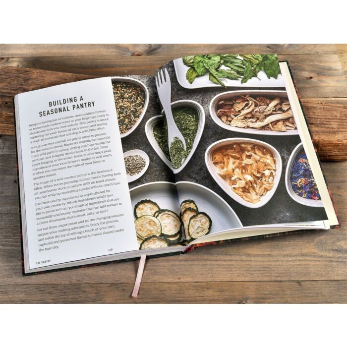 LMF Kookboek Cooking under the bare sky